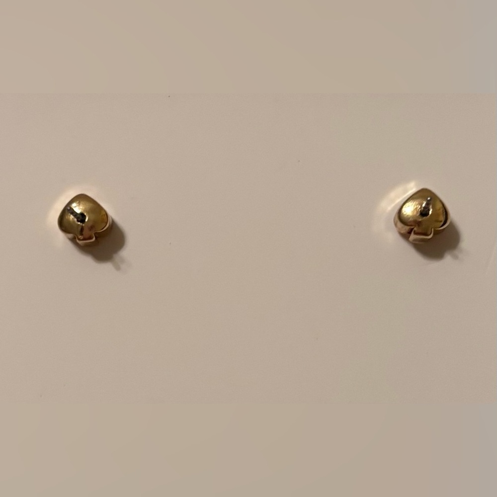 Kate spade x Target red flower earrings - NIB - Picture 4 of 4